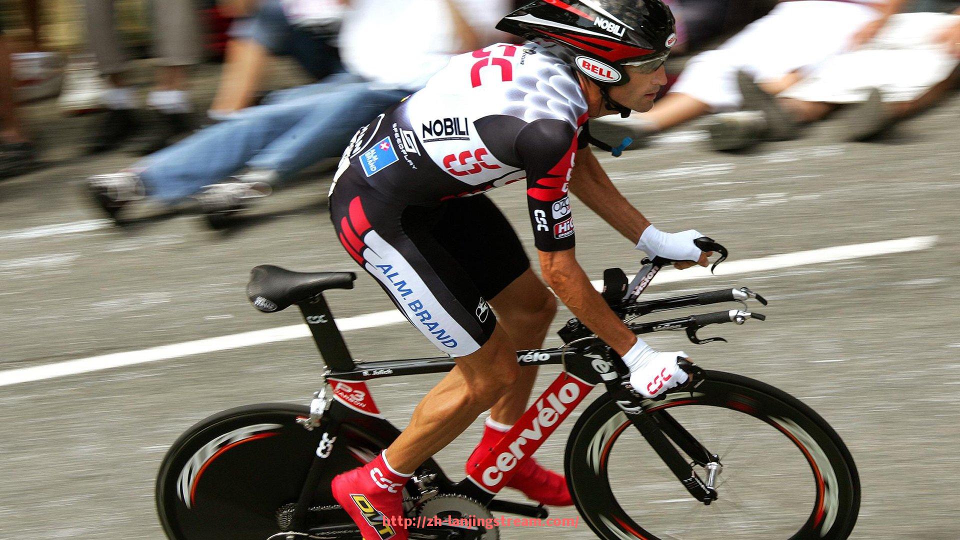 蓝鲸体育直播-浦和红钻世俱杯赛后点评及球队表现总结